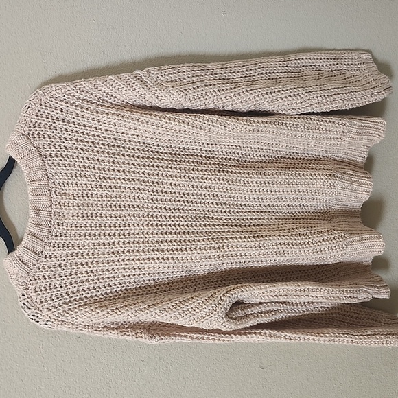 Universal Thread Pink Sweater size L - Picture 2 of 6
